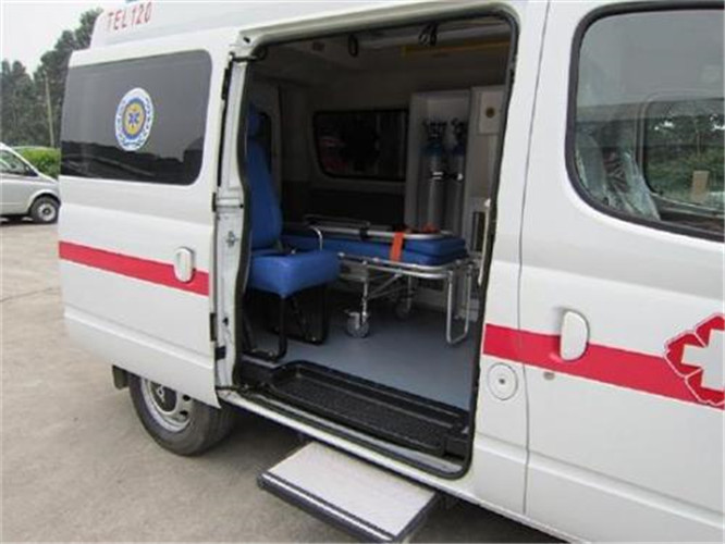 沙坪坝救护车出租服务案例7